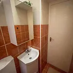 Bloom Apartman